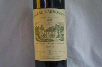null 1 bouteille de Pessac-Léognan, château Carbonnieux, 1981.