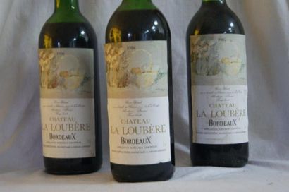 null 3 bouteilles de Bordeaux, château La Loubère, 1986. (LB)