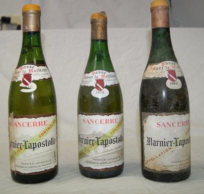 null 3 bouteilles de Sancerre, Marnier-Lapostolle (passe avant le meilleur) 1972...