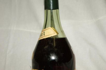 null 1 bouteille de Cognac Briand. Cuvée Consul.