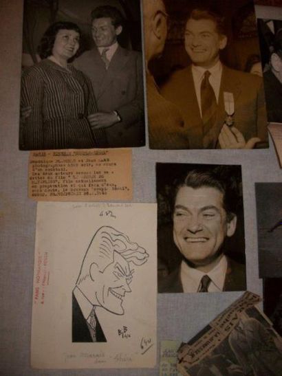 null Lot comprenant un Ensemble de 7 photographies de presse représentant Jean MARAIS...