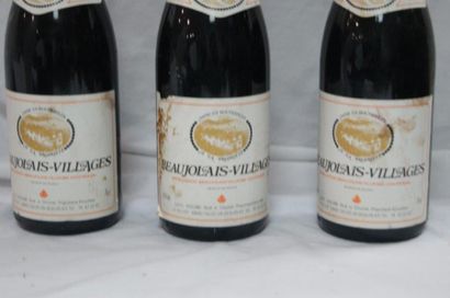 null 3 bouteilles de Beaujolais Villages, 1987. (LB et B)
