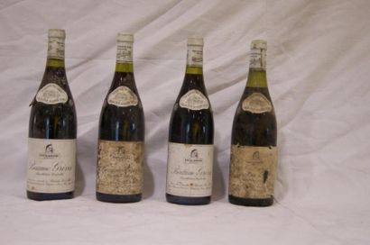 null Quatre bouteilles de Beaune Grèves, patriarche Père et fils, 1983. Etquettes...