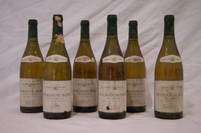 null 6 bouteilles de Bourgogne Blanc, "Les Cailloux", Albert Bichot, 1997. (es, une...