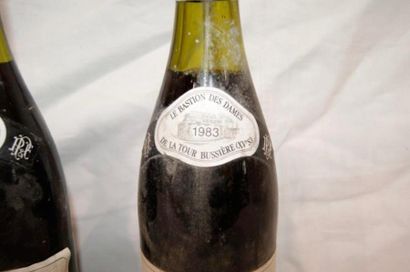 null Quatre bouteilles de Pommard Patriarche père et fils , 1983. Etiquettes sales,...