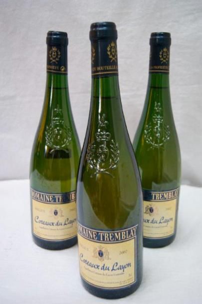 null 3 bouteilles de Côteau du Layon, domaine Tremblay, 2002.