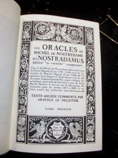null Jean de BONNOT "Les Oracles de Nostradamus" 2 tomes, 1976.
