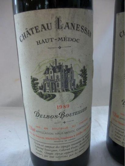 null 3 bouteilles de de Haut Médoc, Château de Lanessan, 1989
