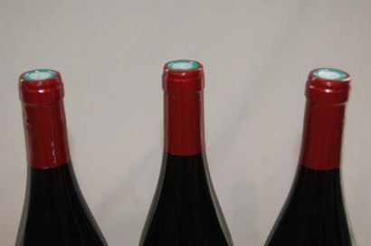 null 3 bouteilles de Bourgogne Pinot noir, Dimaine Bauser, 2008
