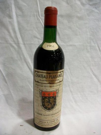 null 1 bouteille de St Emilion Chateau Plaisance 1961 , es b