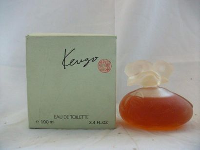 null KENZO "Kenzo"flacon d' eau de toilette 100 ml. 3/4 plein, dans sa boite