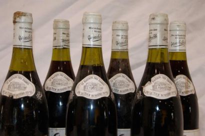 null Six bouteilles de Pommard , Patriarche père et fils , 1985; Etiquettes sales.LB...