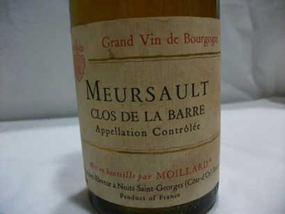 null Lot de 2 bouteilles de vin blanc, Moillard : Meursault, Clos de La Barre, 1980...