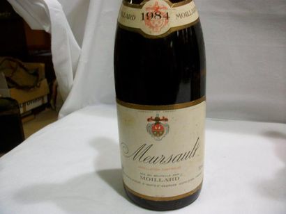 null 3 bouteilles de Meursault Rouge, Moillard, 1984 (une étiquette tachée)