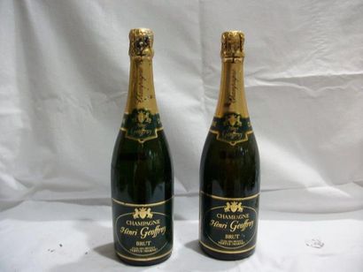 null 2 bouteille de champagne Henri Geoffroy.