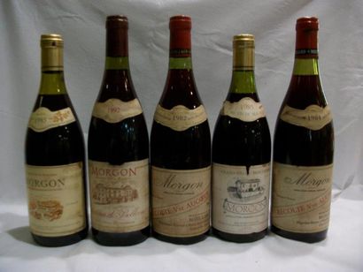 null 5 bouteilles de Morgon : 1982, 1984, 1985, 1992.