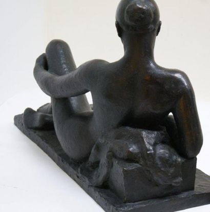 Marcel GIMOND 1894-1961 Marcel GIMOND 1894-1961
Femme allongée, 1928
Bronze à patine...