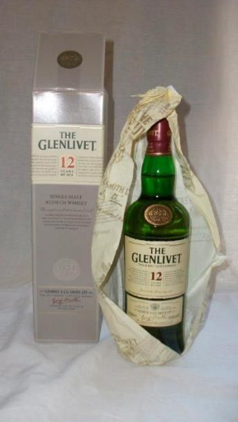 null 1 bouteille de Scotch whisky The Genlivet, Single Malt, 12 ans d'âge. Dans sa...