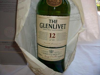 null 1 bouteille de Scotch whisky The Genlivet, Single Malt, 12 ans d'âge. Dans sa...