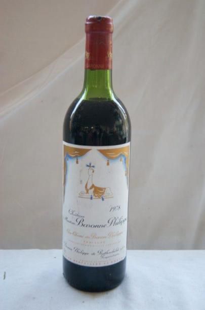 null 1 bouteille de Pauillac, Château Mouton Baronne Philippe, 1978. (B)