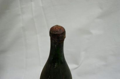 null 1 bouteille de Chambertin , Bouchard et fils, 1885. Niveau très bas (mi bouteille)...