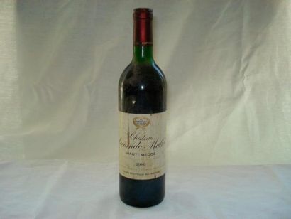 null 1 bouteille de Haut Médoc, Château Sociando-Mallet, 1989 (es,LB)