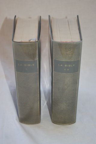 null LA PLEIADE "La Bible" 2 volumes, 1962.