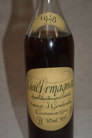 null 1 bouteille de Vieil Armagnac, Veuve J. Goudoulin, 1948, 70 cl. Dans sa boîte...