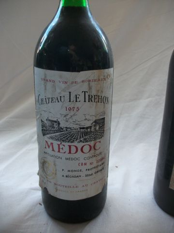 null 3 Magnums (1.5l) Château le Trehon, Médoc 1975 (LB, esla)