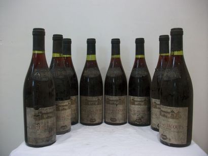 null 8 bouteilles de Moulin à Vent, Château des Jacques, 1972 (esa, LB et B)