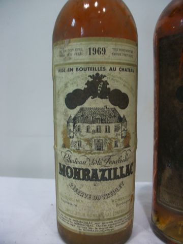 null 2 bouteilles de Monbazillac, Château de la Lonvieille (1969 pour l'une), (une...