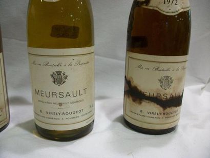 null 3 bouteilles de Meursault, Virely-Rougeot, 2 de 1972, 1 de 1977. (LB et B, 1...