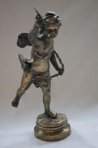 null Sculpture en bronze, figurant Cupidon. Monogrammé EAG sur la terrasse. Haut.:...