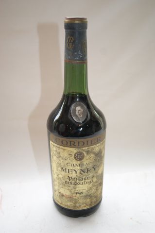 null 1 Bouteille se St Estephe, Château Meyney, Prieure des Couleys 1968. Es ; l...