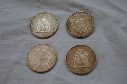 null 4 pièces de 50 francs Hercule : 1977, 1978. Poids : 119 g