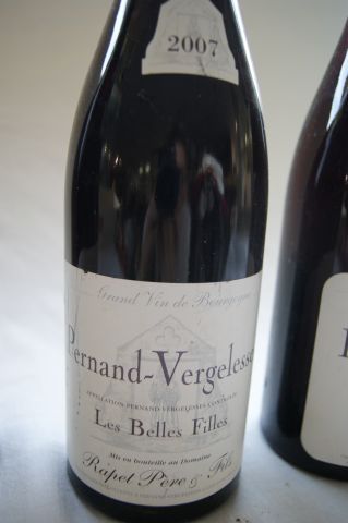 null 5 bouteilles de Pernand Vergelesses, Les Belles Filles, Domaine Rapet, 2007...