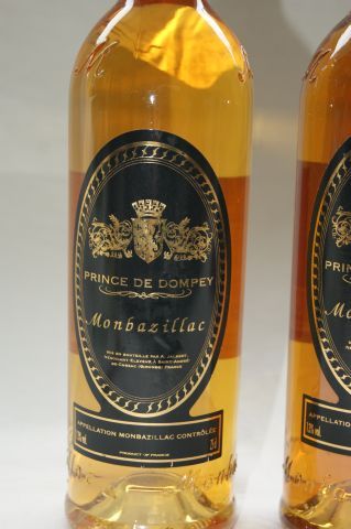 null 2 bouteilles de Montbazillac, Prince de Dompey (sd).