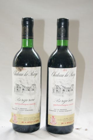 null 2 bouteilles de Bergerac, Château La Raye, 1979. (es, une décollée)