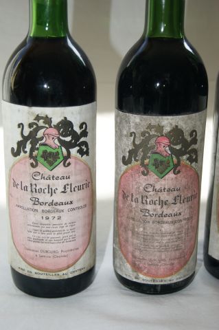 null 3 Bouteilles de Bordeaux, Château de la Roche Fleurie, 1972 (et une bouteille...