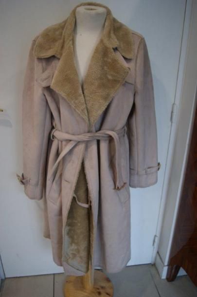 null BALMAIN Manteau pour femme façon nubuck, ceinturé, couleur beige ( largeur épaule...