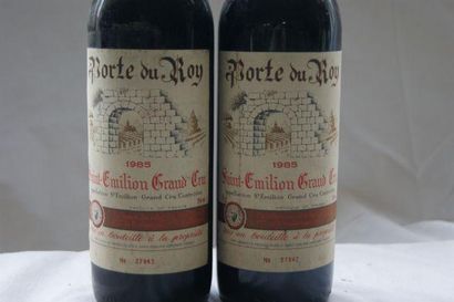 null 2 bouteilles de Saint Emilion Grand Cru, Porte du Roy, 1985 (LB)