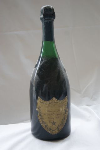 null 1 bouteille de champagne Moët et Chandon, Dom Pérignon, Vintage 1959 (LB,es...