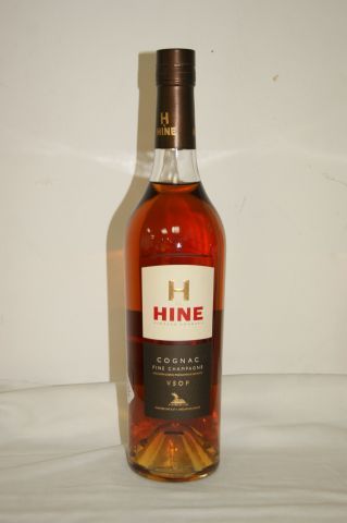 null 1 bouteille de cognac VSOP "H by Hine". 70 cl