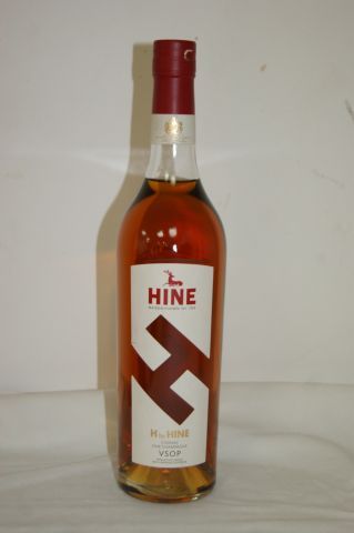 null 1 bouteille de cognac VSOP "H by Hine". 70 cl