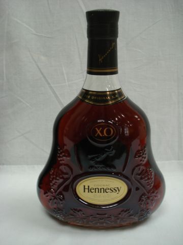 null 1 bouteille de Cognac Hennessy, XO, 70 cl. Dans sa boîte.