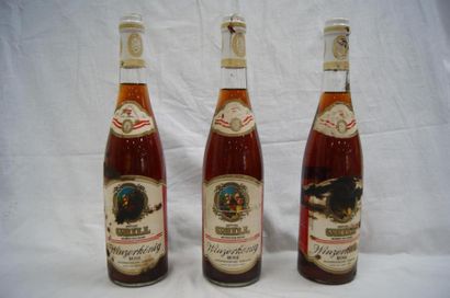 null 3 bouteilles de rosé autrichien, 1980. (esa).