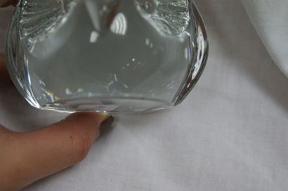 null DAUM Sculpture en cristal, figurant un hibou. Haut.: 10 cm