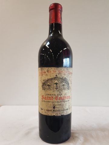 null 1 bouteille de Grand Vin de Saint Emilion, Château de la Vieille Cloche, 1955...