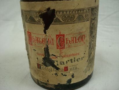 null 4 bouteilles de Château Chalon: 2 de 1953, 1 de 1955, 1 sd. (eta, niveaux très...