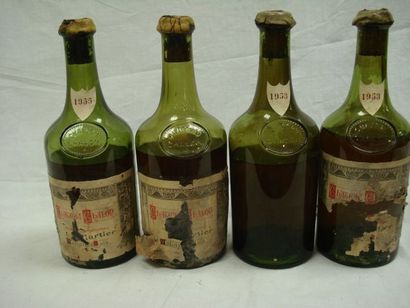 null 4 bouteilles de Château Chalon: 2 de 1953, 1 de 1955, 1 sd. (eta, niveaux très...